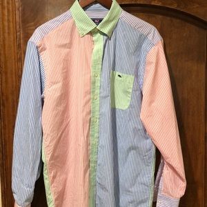 Vineyard Vines Tucker “Party Shirt” Large